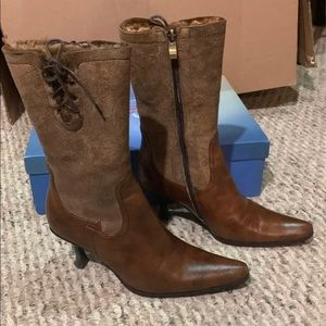 Real Fur Dutch Boots